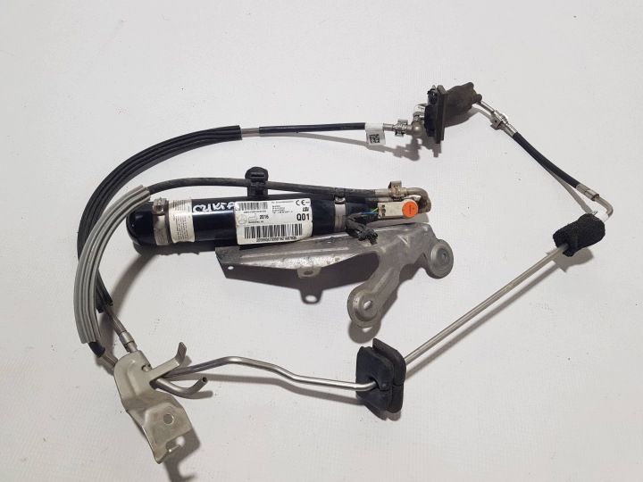 MERCEDES W205 GENERATOR gas GASNICA AKTYWNA of the engine A2058604700
