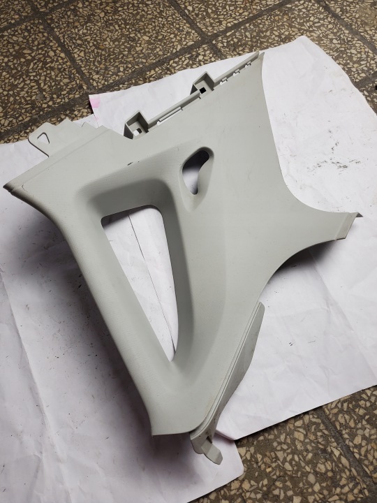 Couverture tablier moteur Côté SLUPKA Gauche Arrière Arrière VW POLO V 6R OE