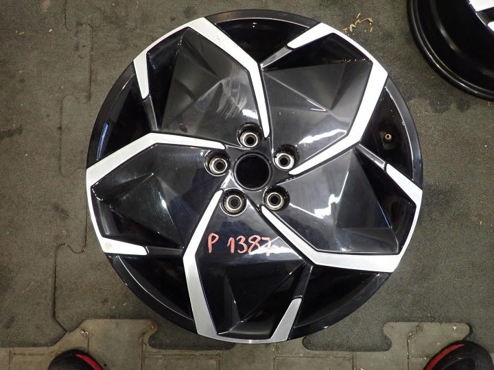 Alufelga felga HYUNDAI 5x114,3 ET49,5 7,5J 19" 52910-GI110