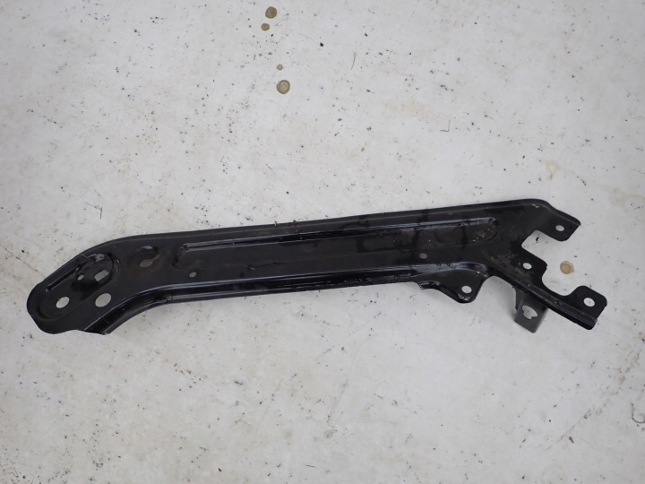 SKODA OCTAVIA IV 19- Stütze öv, szíj links vorne vorne 5E3806929
