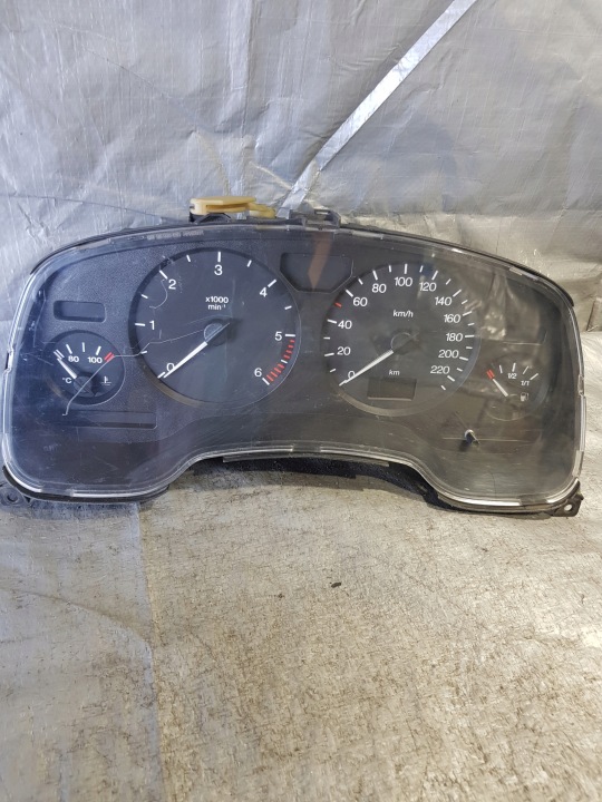 Opel Instruments tachymètre compte tours ASTRA II G 2.0D AD 09 181 194