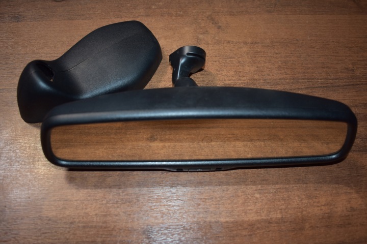 IDEALNE rear-view mirror NISSAN GT-R R35 1