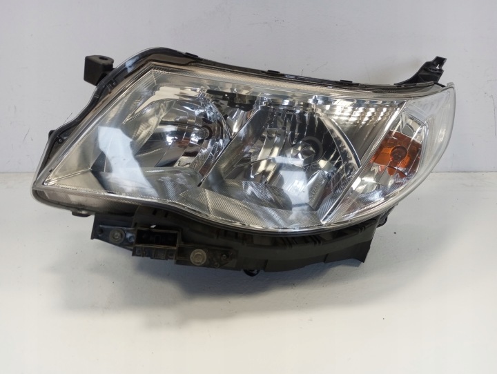 light XENON SUBARU FORESTER left 11R front front