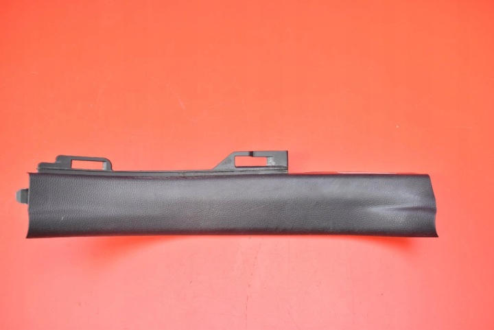 Moulage Couverture tablier moteur Jupes Droite Arrière 67917-K0040 TOYOTA YARIS CROSS 20