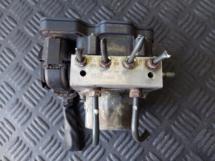 pump ABS 2265106452 026556058 27536FJ190 SUBARU XV and CROSSTREK 2.0 D