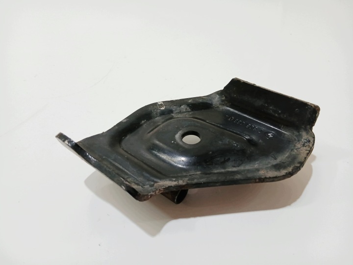 coperchio , copertura ADAPTERA sinistra BMW E88 OE 7305033