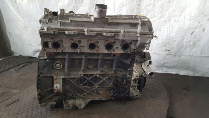 engine Mercedes W203 2,7 CDI OM647