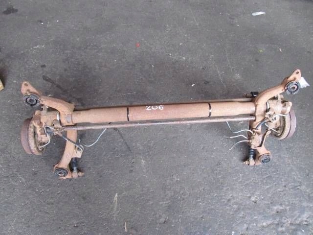 PEUGEOT 206 HB 99- Pont arrière Traverse traineau berceau essieu suspension Arrière Arrière BEBNY