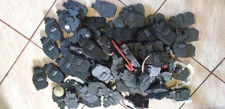 moteur réchauffement KLAPEK alimentation d'air AUDI A4 B8 A5 8T Q5 8R OE EU