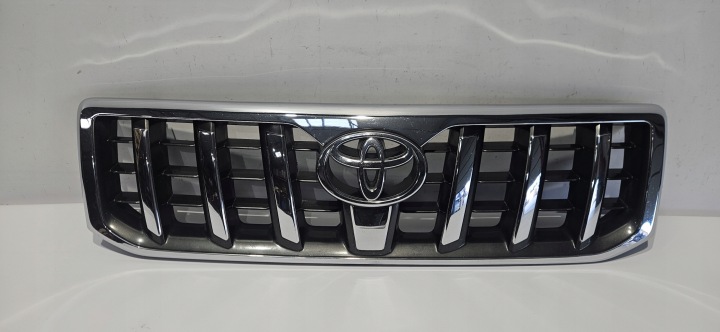 GRIGLIA TOYOTA LAND CRUISER J120 03-09 53111-60490 Originale