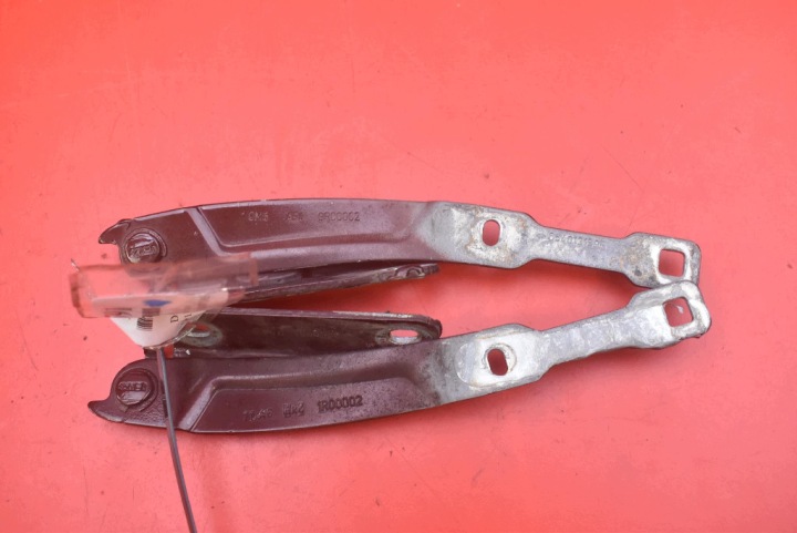 pánt pánty kapoty KOMPLET 654013159R DACIA SANDERO 2 II 13-16