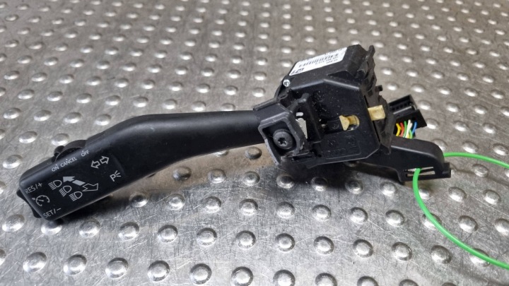 lenkstockhebel schalter blinkleuchten TEMPOMATU 1K0953513G VW GOLF VI LEON II