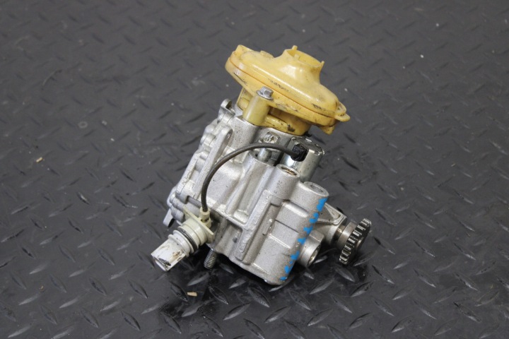 oil pump MERCEDES A-KLASA W177 2821800600