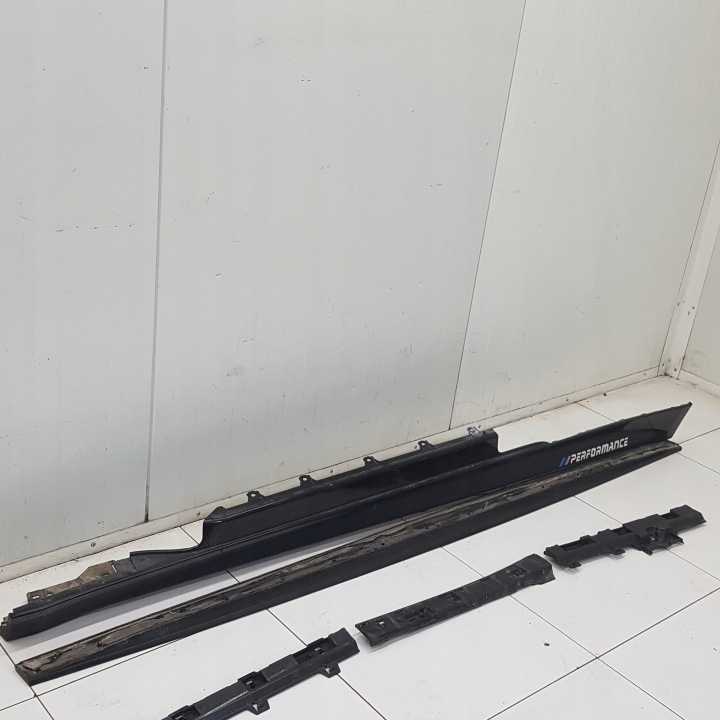 modanatura minigonna sinistra esterna 3 porta portiera BMW 435 D F32 M PERFORMANCE