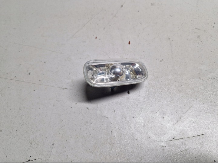 AUDI A6 C6 A6C6 blinker blinkerleuchte 8E0949127