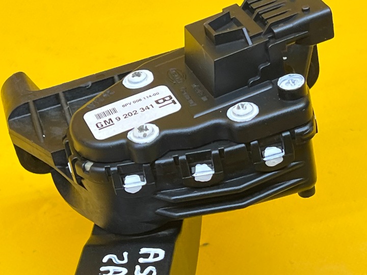 POTENCEJOMETR GAS PAID OF THE AIFMRA B ASTRA H III 04-14r 1.8 B 16V 9202341BT . 13
