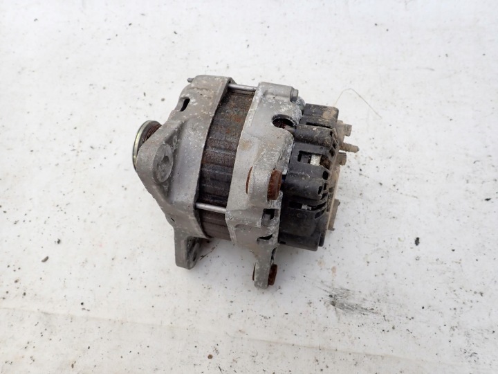RENAULT CLIO IV 4 CAPTUR and 1 12-19 alternator