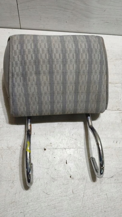 Zaglowek kanapy far Mercedes w124
