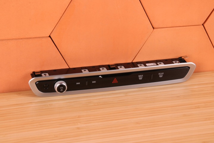 BMW X5 G05 X6 G06 X7 G07 LCI panel ovládání RADIO AUDIO 5A403A0