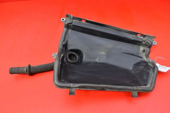 SPLYW Sotto finestrino sinistra EU 668634247R RENAULT TRAFIC 3 III 14-21
