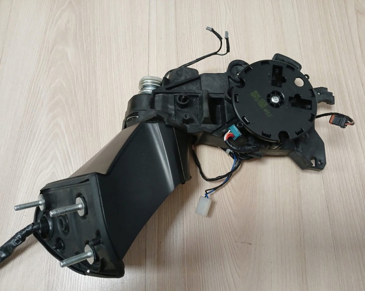 TOYOTA HIGHLANDER od 2020r SPECCHIETTO RETROVISORE Destro Supporto ASYSTENT 14 PIN EUROPA