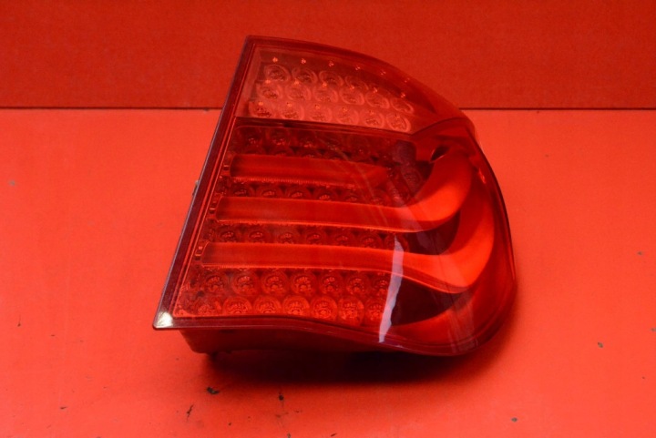 Licht rechts heck hinten 7182198 BMW F01 08-12