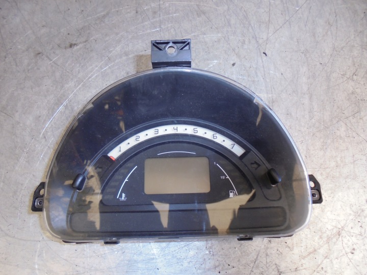 OROLOGIO, LICZNIKI CITROEN C2 LIFT 1,4B