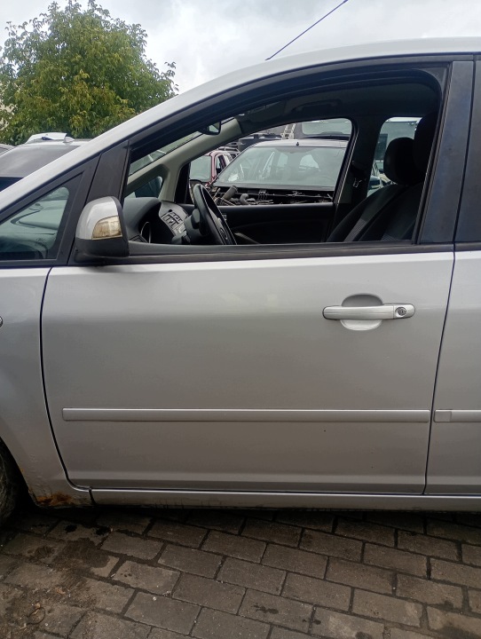 Tür links vorne vorne Ford C-MAX 1 und FL 07-11 kod lakieru O3