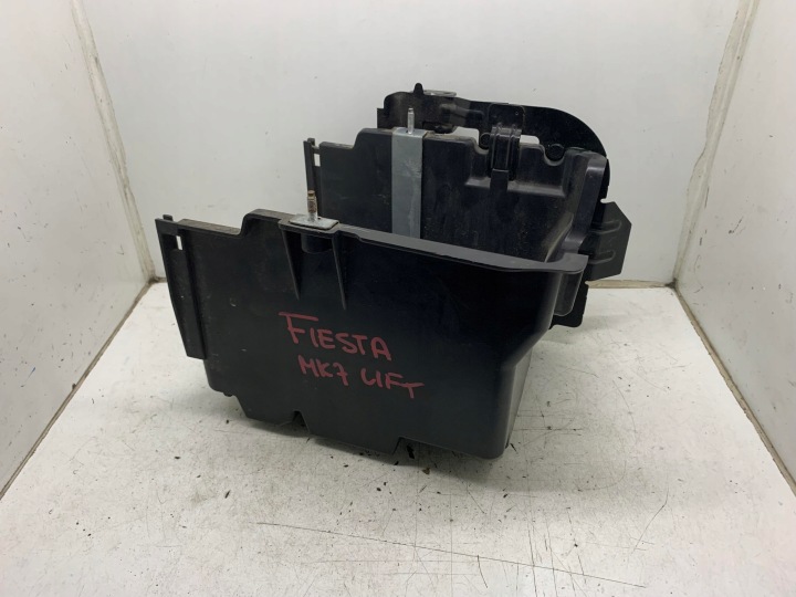 Boîte Couverture tablier moteur pour batterie C1BT-10723-AB FORD FIESTA MK7 08-17