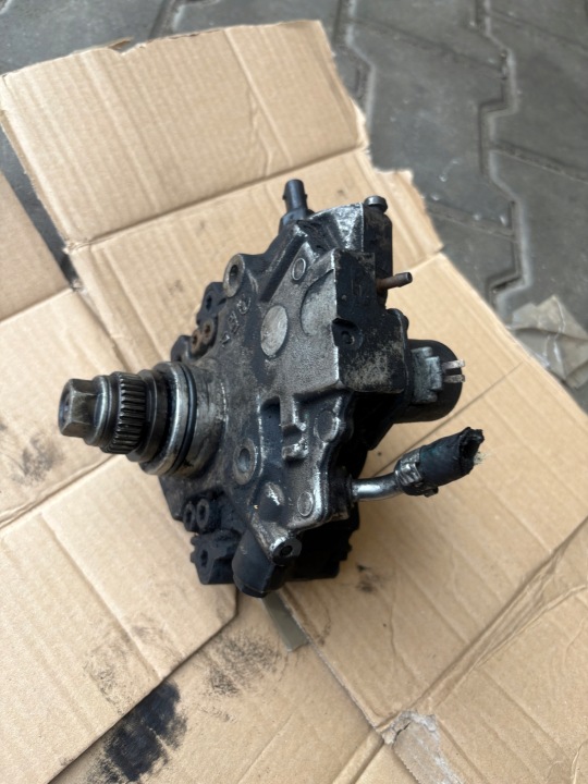 injection pump A6510701201 MERCEDES W166 W204 W207 W211 SPRINTER 906