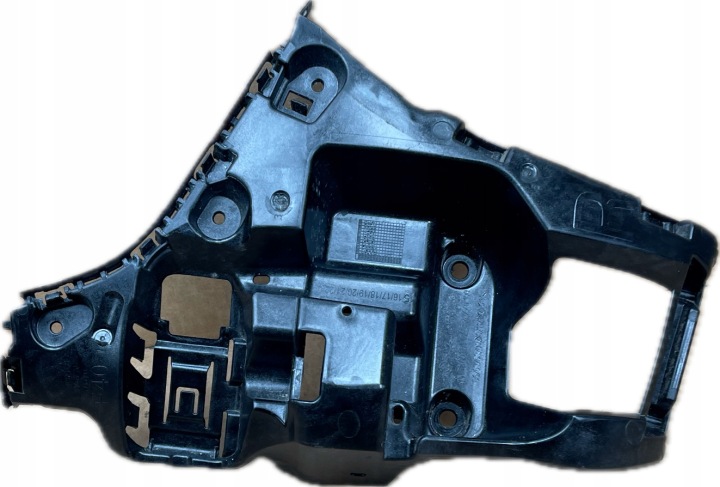 BMW 1 F40 Supporto staffa Paraurti Destra posteriore posteriore 7461400