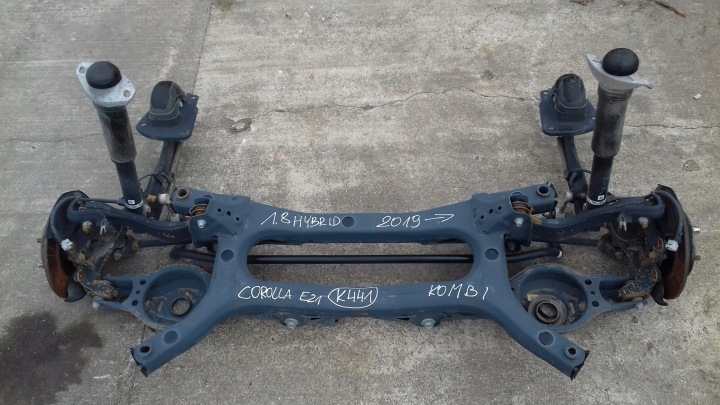 Toyota Corolla E21 Achsträger Kombi hinten Achsträger