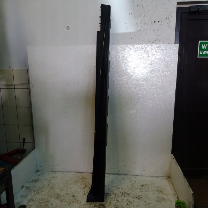 BMW 528I F10 Blende Abdeckung DER SCHWELLE rechts 8048998-03 416