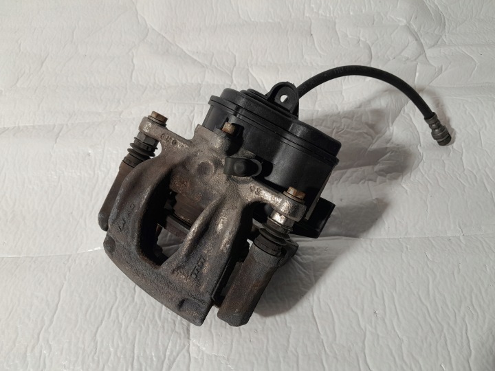 AUDI A4 B9 PINZA FRENO freno sinistra posteriore 8W0405BD