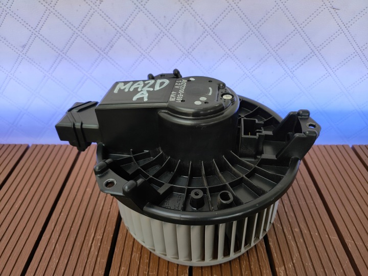 JAGUAR XF X250 08-11 Réchauffement Bouches buses Ventilateur AV272700-5391 EUROPA OE