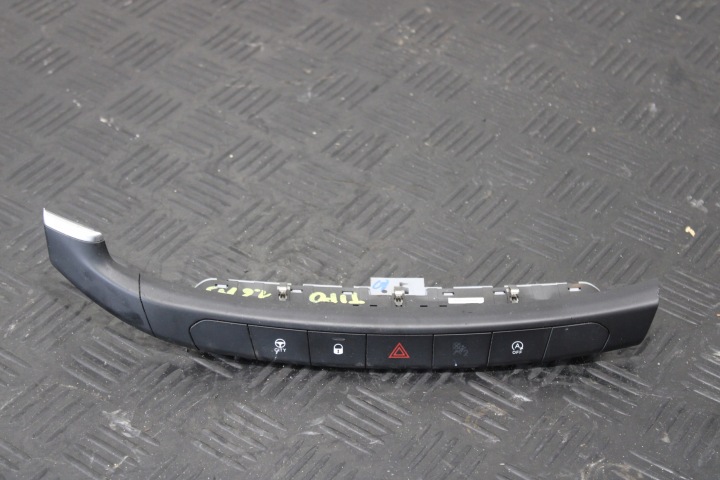 ovladac vypínač světel výstražných světel FIAT TIPO 2 II 07356457660