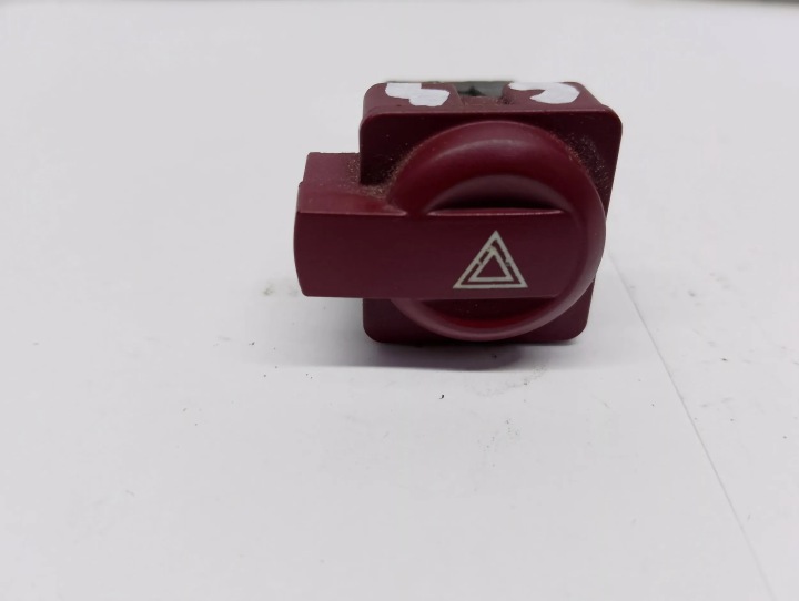 switch button of the lights of warning lights Citroen C4 96480877KR