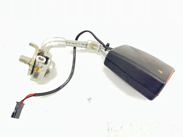 ZAPINKA napínač steny Bezpečnostný pravý zadok zadný BMW F10 F11 7243274