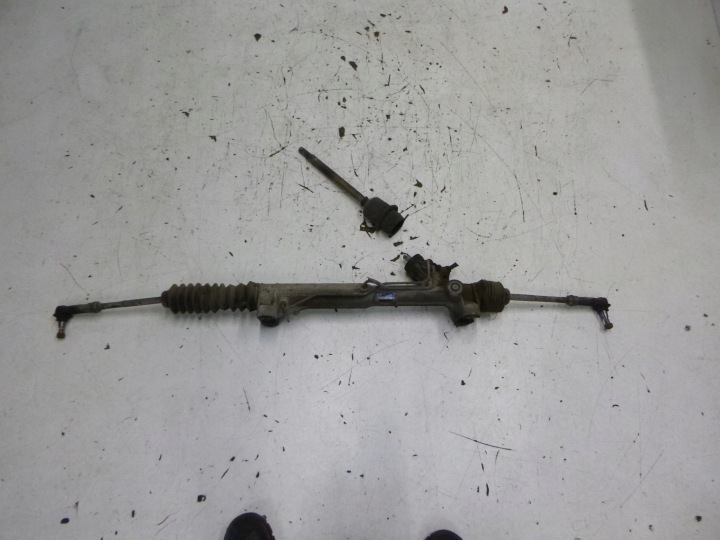 Boîte direction VOLKSWAGEN T4 TRANSPORTER 701422055M 701422061J