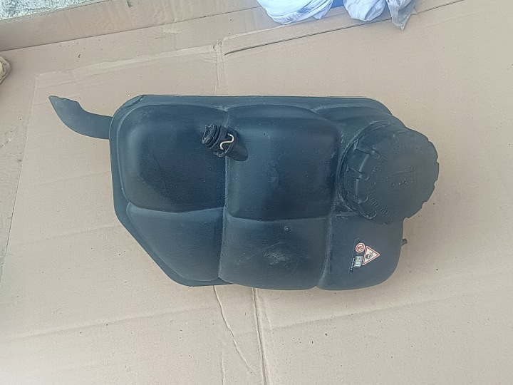 Ausdehnungsbehälter DECKEL 2115000049 MERCEDES W211