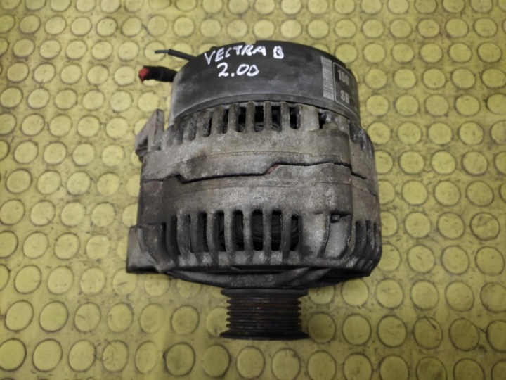 OPEL VECTRA B 2.0 D alternatore 0123500008