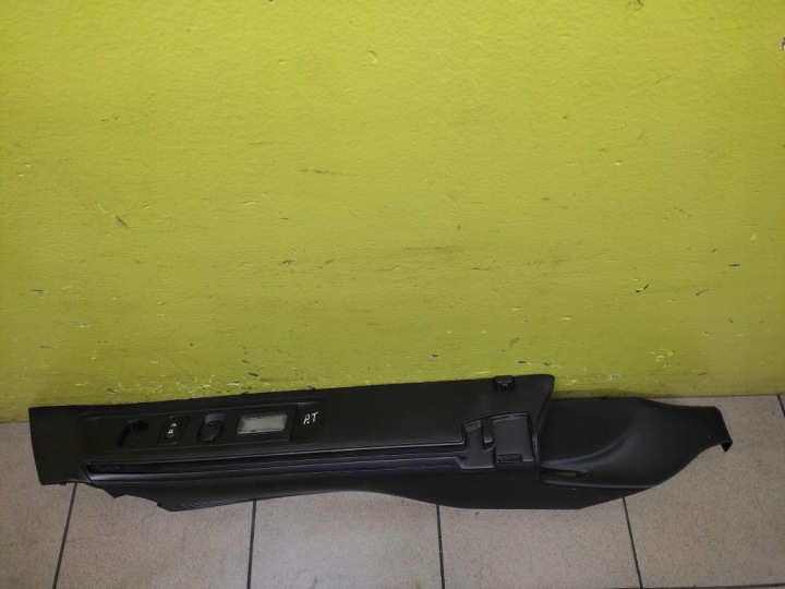 CITROEN C5 III KOMBI Habillage revêtement panneau intérieur porte Droite Arrière 9682033277
