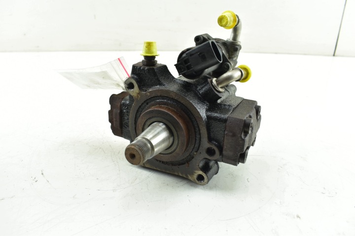Pompe d’injection VW GOLF VI AUDI A3 8P SEAT LEON II 1.6 TDI 03L130755E