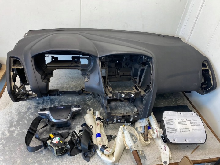 FORD FOCUS MK3 KOMBI Original Console Kit Airbag complet tableau de bord Ceinture de sécurité avant Airbag Airbag
