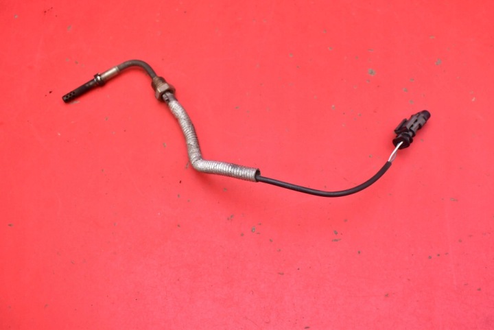 Capteur TEMPERATURY Gaz 31319841 VOLVO V60 1 et 2.0 D3 136 KM 10-13