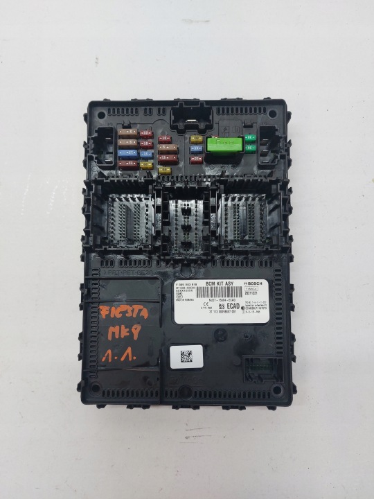 Szkerény biztosítékszekrény BSI FORD FIESTA MK8 NU5T-15604-ECAD