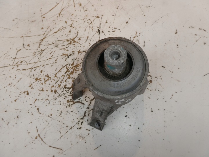 engine mount VW T6 7E0199849F