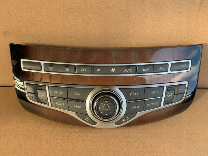 Infiniti Q70 M30 panel of the air conditioning regulation switch 28395 1MK3A