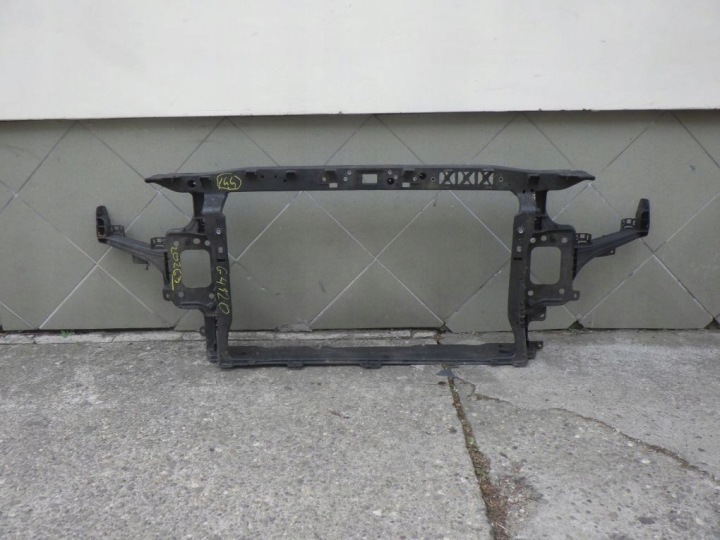 HYUNDAI I30 III 3 17- 64105-G4120 Schlossträger Versteifung