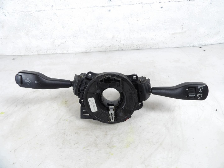 BMW SERIA 3 Commodo essuie glace 01404015